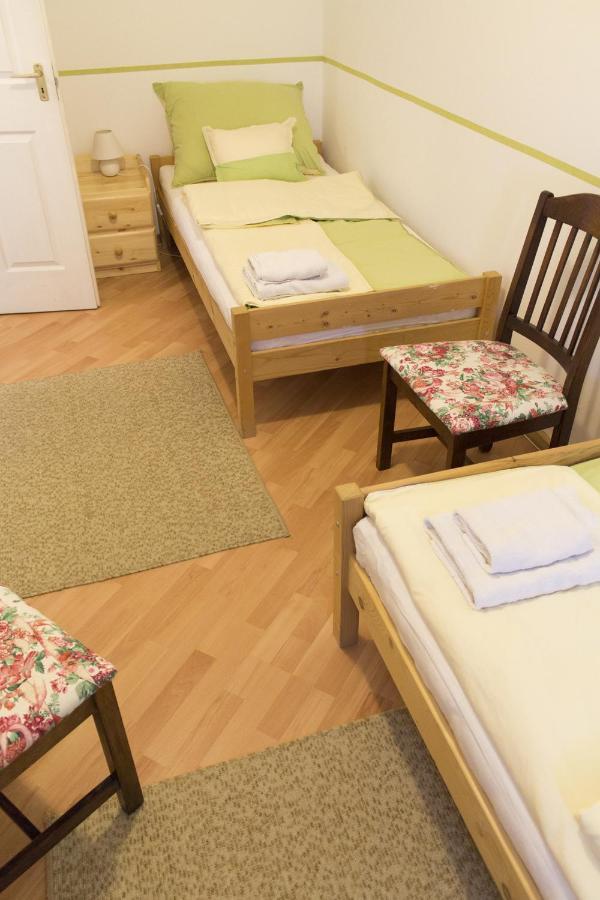 Apartman "A" Szeged Eksteriør bilde